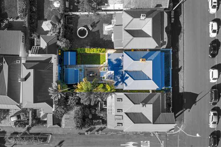 31 Queens Parade Devonport_46