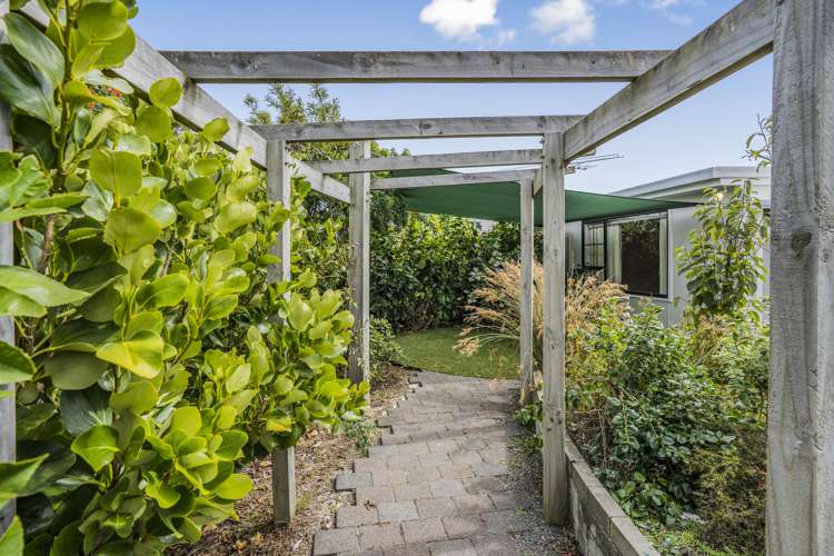 24 Glamis Avenue Strathmore Park_17