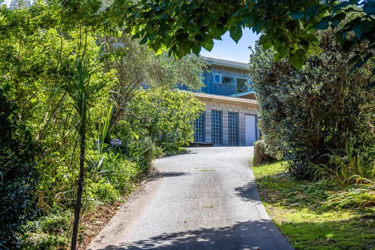 9 Pah Road Onetangi_5