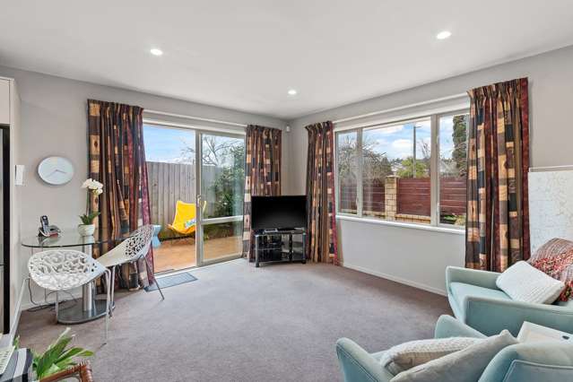 19 Bassett Street Burwood_4