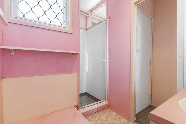 2 Portadown Avenue Pakuranga Heights_7