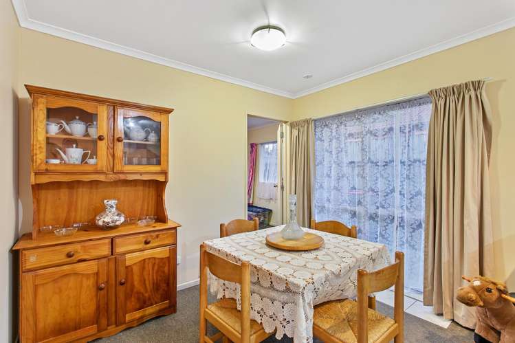 4 Maadi Place Papakura_11