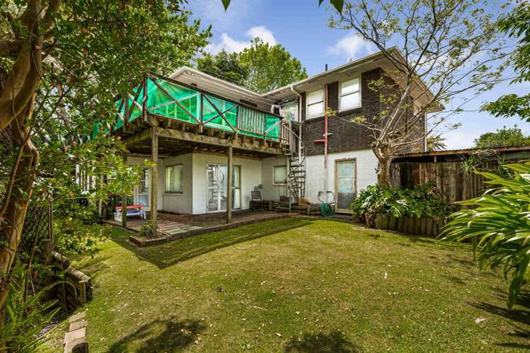 25 Bridgens Avenue Te Atatu Peninsula_1