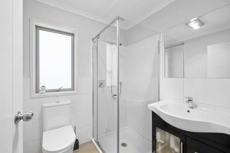 66 Cyrus Street Whalers Gate_11