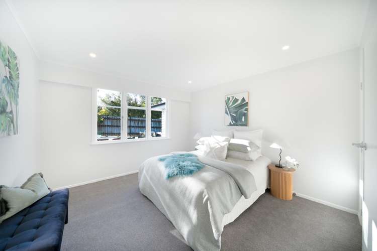 670 Main Road North Te Marua_11