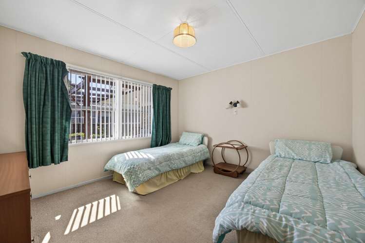 16 Cascades Road Pakuranga Heights_12