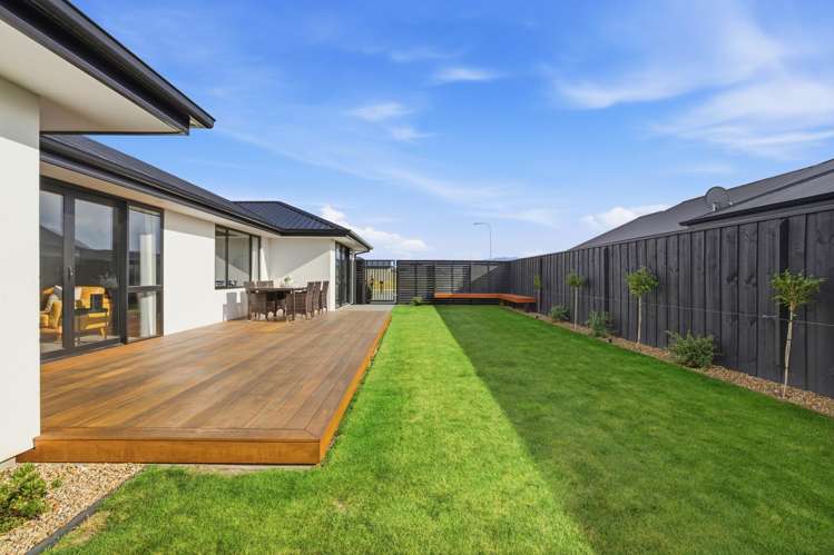 9 Merino Crescent Amberley_14