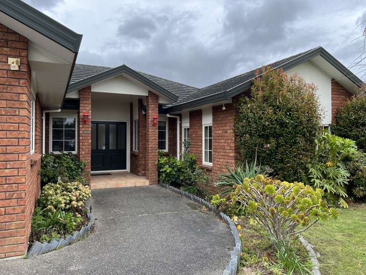 18 Castlehill Court Wattle Downs_7