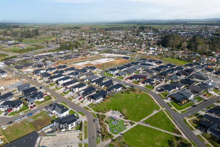 16 Inuwai Street Glenview_20