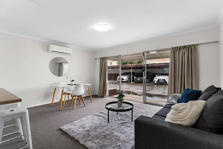 2/167 Shirley Road_2