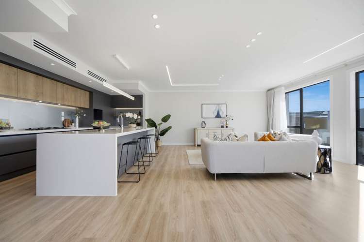 8 La Bella Road_3