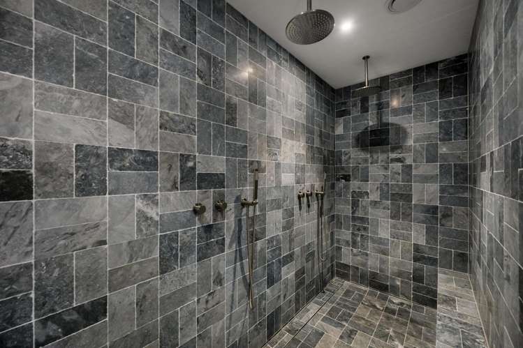 66 Cedar Drive Kelvin Heights_16