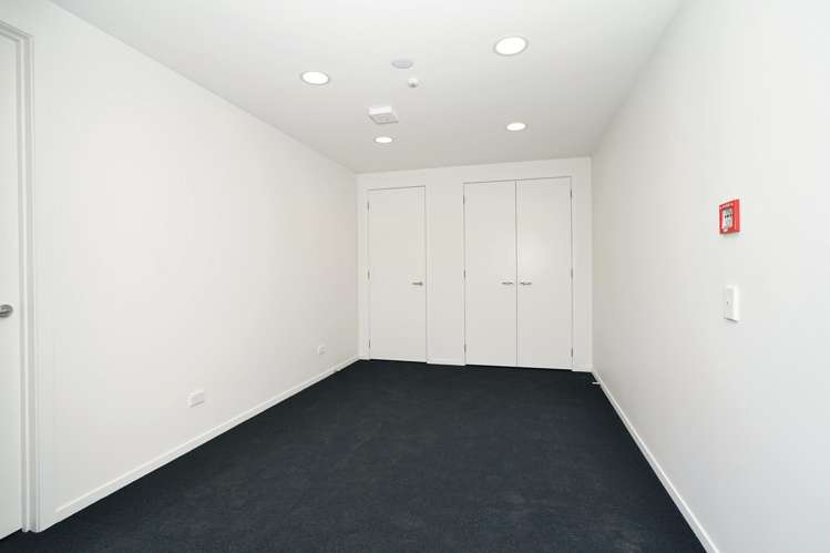 20/15-17 Earthmover Crescent Te Rapa_5