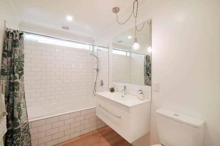 26 Rarangi Way Owhiro Bay_9