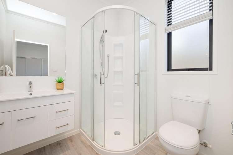 99b Awataha Crescent Pyes Pa_12