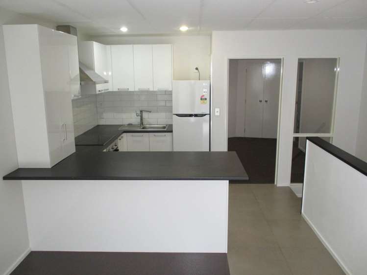 Unit 23A/10 Airborne Road Rosedale_2