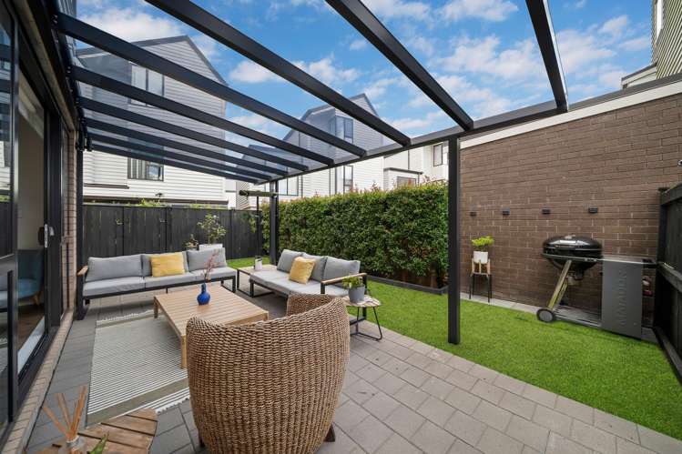 4 Manahau Lane Flat Bush_20