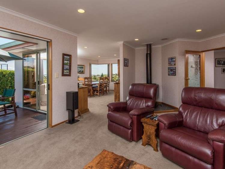 14 Idesia Grove Richmond_6