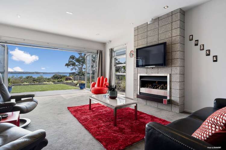 75 Pine Harbour Parade Beachlands_11