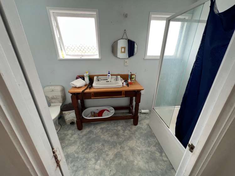 3 North Road Kawakawa_13