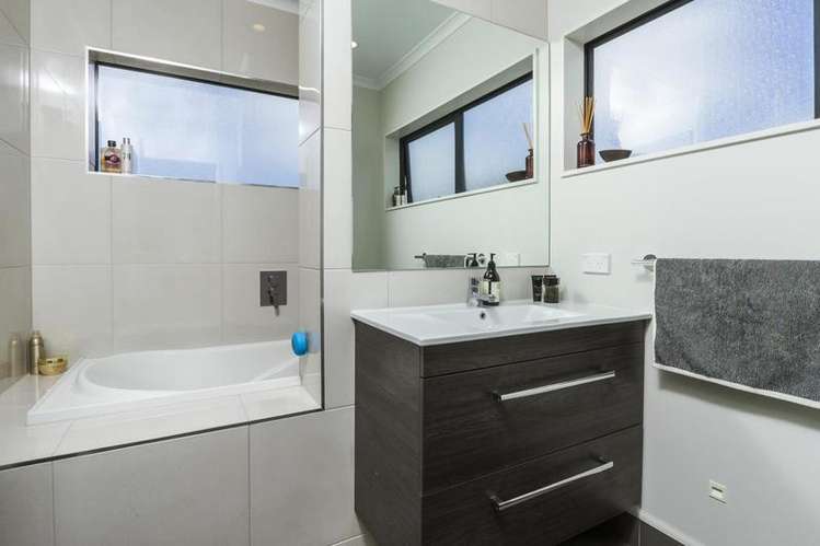 216 Clark Road Hobsonville_15