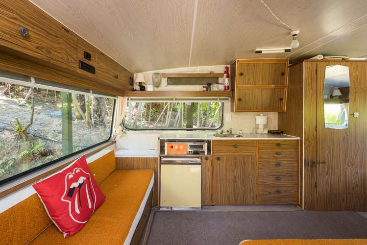 7104 Kenepuru Road Kenepuru Sound_1