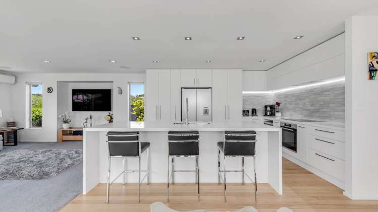 21 Constellation Avenue Beachlands_17