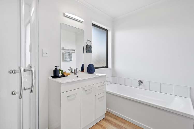 17 Dune Lake Place Ruakaka_21