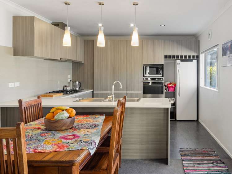 8 Hatfield Way Huntington_11