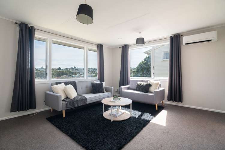 346 Warspite Avenue Waitangirua_6