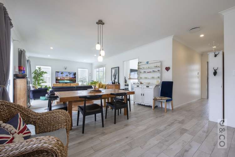 14 Floyd Road Riverhead_20