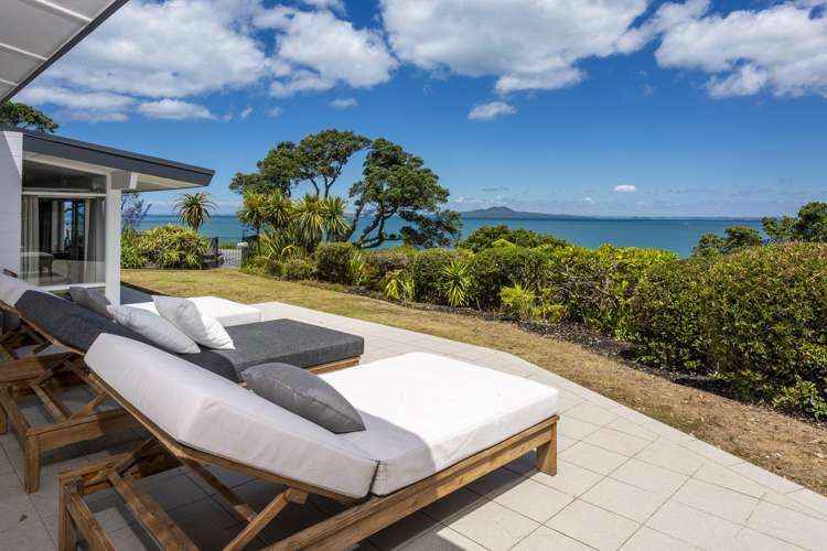62 Sharon Road Waiake_16