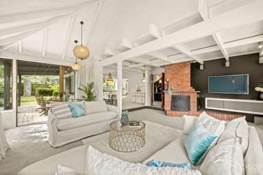 32 Saint Columbans Grove_2