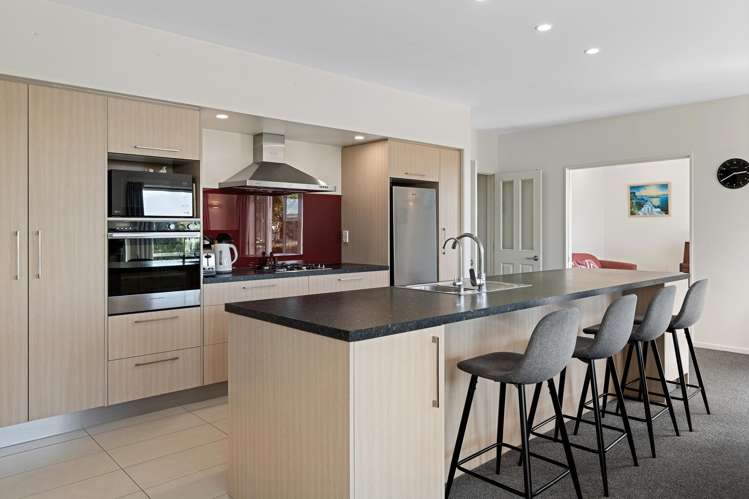 18 Kenmure Drive Huntsbury_7