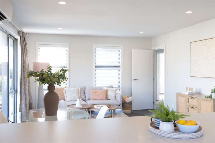 32 Vancouver Crescent Wainoni_18