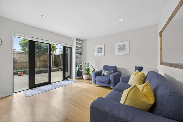 4/46 Takutai Avenue Bucklands Beach_11