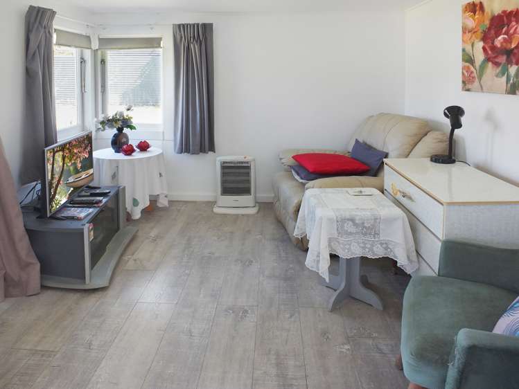 15 Andrews Street Foxton Beach_20