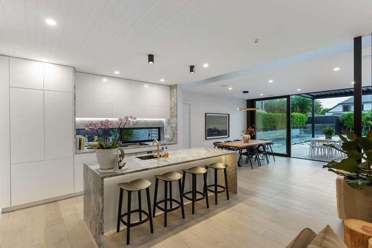 16 Pelham Avenue Point Chevalier_4