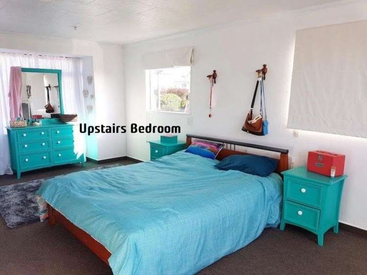 22 Koromiko Street Otaki Beach_12