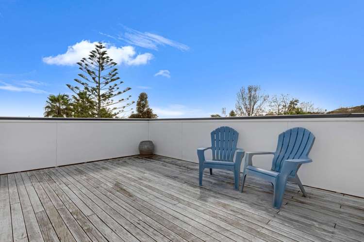 18a Delshaw Avenue Stanmore Bay_12