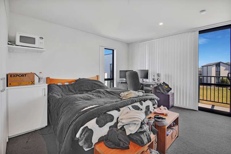 34/17 Bunyan Street Waltham_6