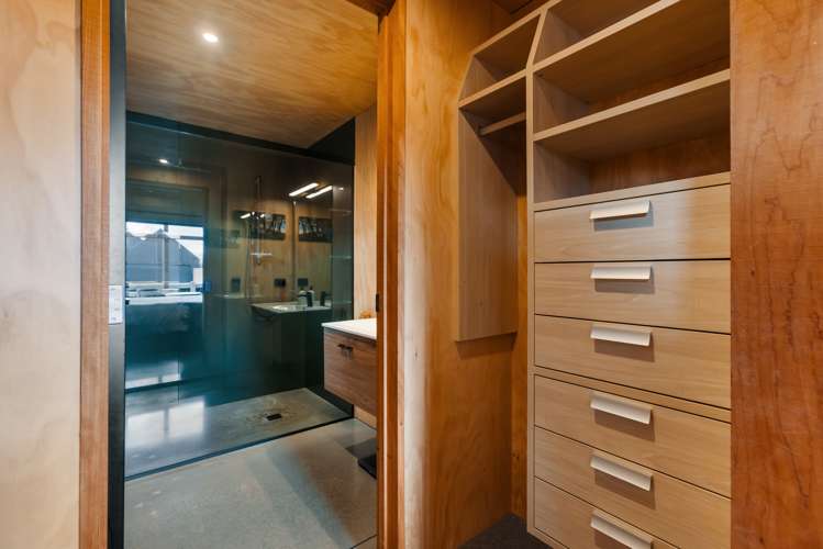 8 Campbell Road Wanaka_9