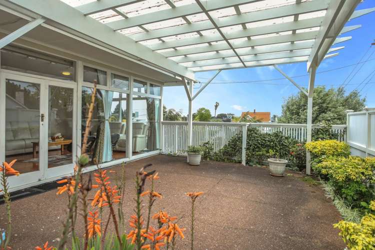 52 Landscape Road Mount Eden_8