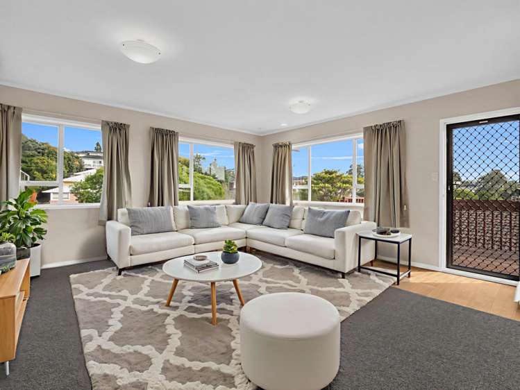 2/30 Simkin Avenue_5