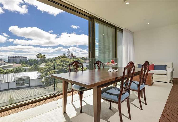 304/10 St Marks Road 1776_3