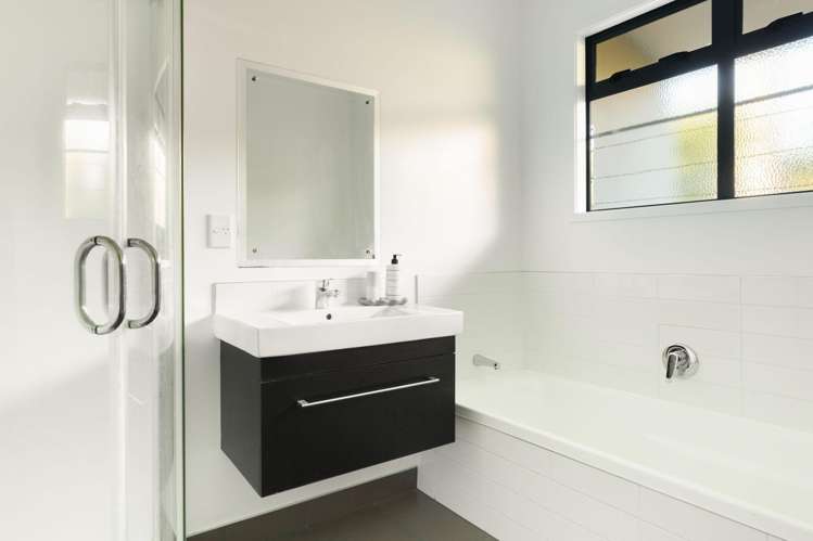 64 Manuwai Drive Matua_13