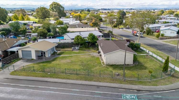 66 Columbus Crescent Flaxmere_14