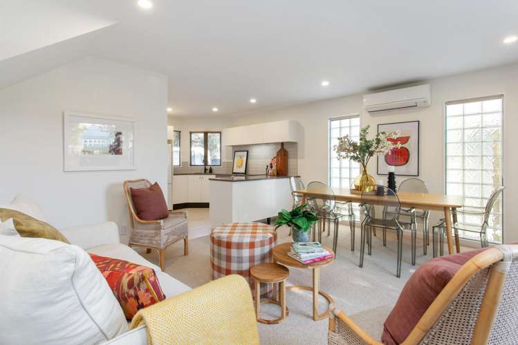 2/28 Derby Street_2