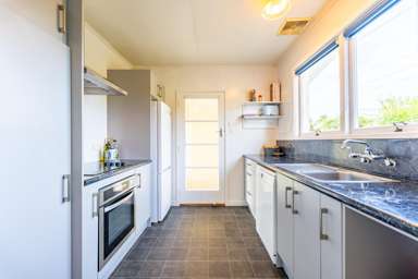 2/28A George Street_2