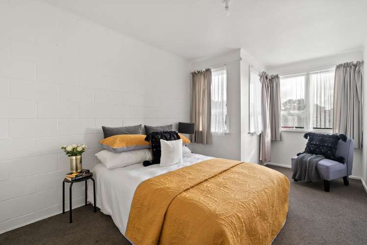 70-72 Waihemo Street Waitangirua_13